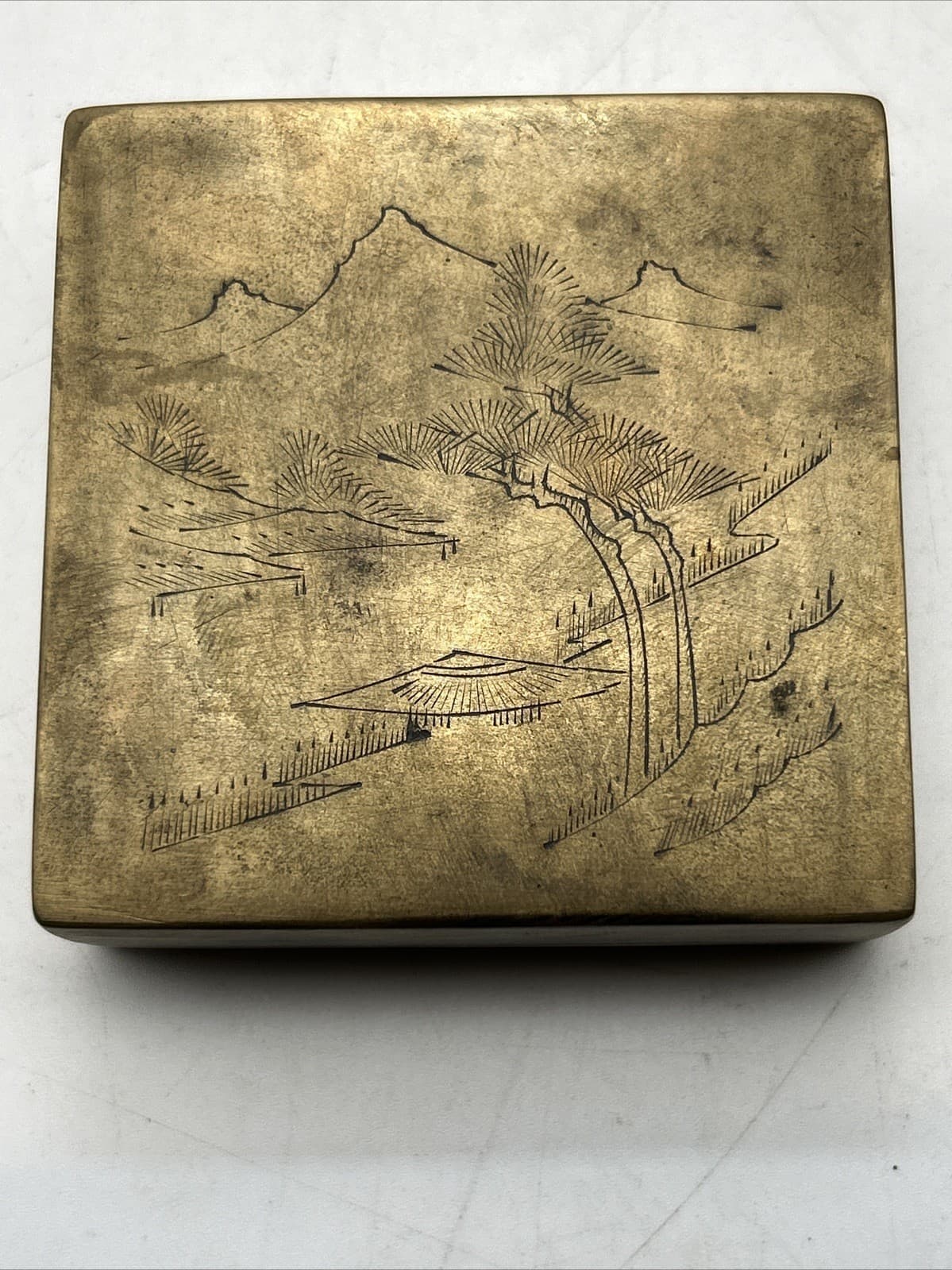 Vintage Brass Bronze Chinese Village Mountain Engraved Ink Box 3x3” 3