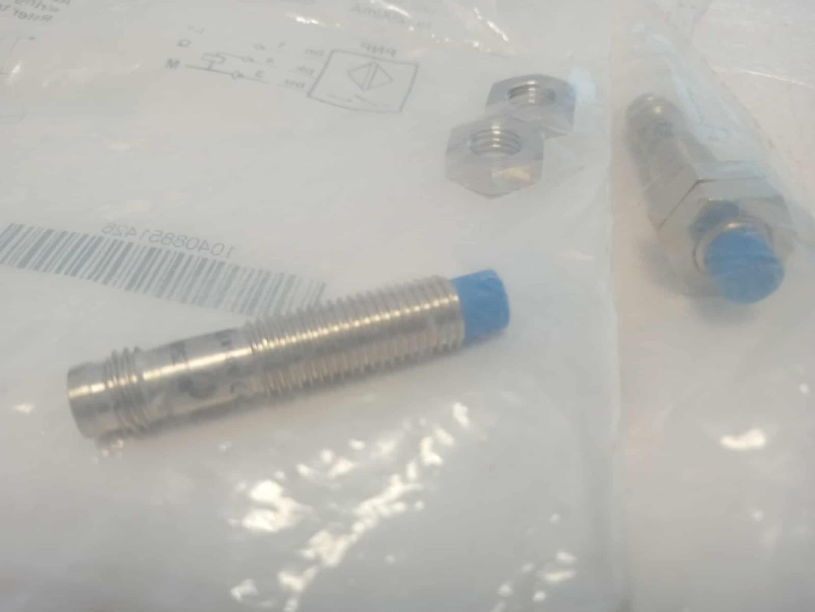 SICK  1040885 Inductive proximity sensors: IME,IME08-04NPSZT0K,Metric,Dia-	Ø 8 m 3