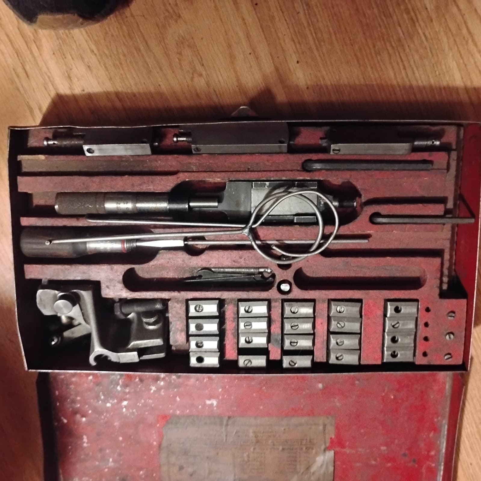 Van Norman Per-fect-o 965 Portable Boring Bar in great condition with tooling 4