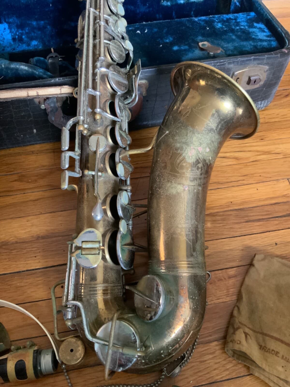 Vintage 1950s Saxophone Sorkin Music Company s#25053 2