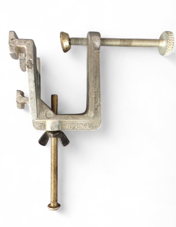 29LD 214 Mystery Bosch Channel Slot Mounted C Clamps Hold Down