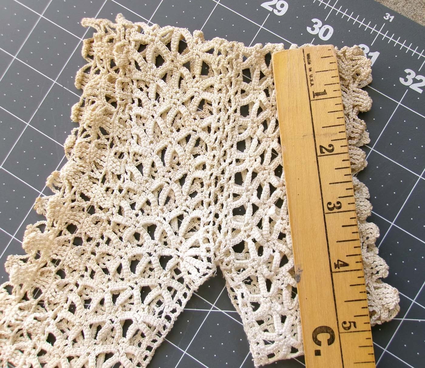 Antique Hand Crochet Lace Yoke Collar for Nightgown Edwardian front opening 5