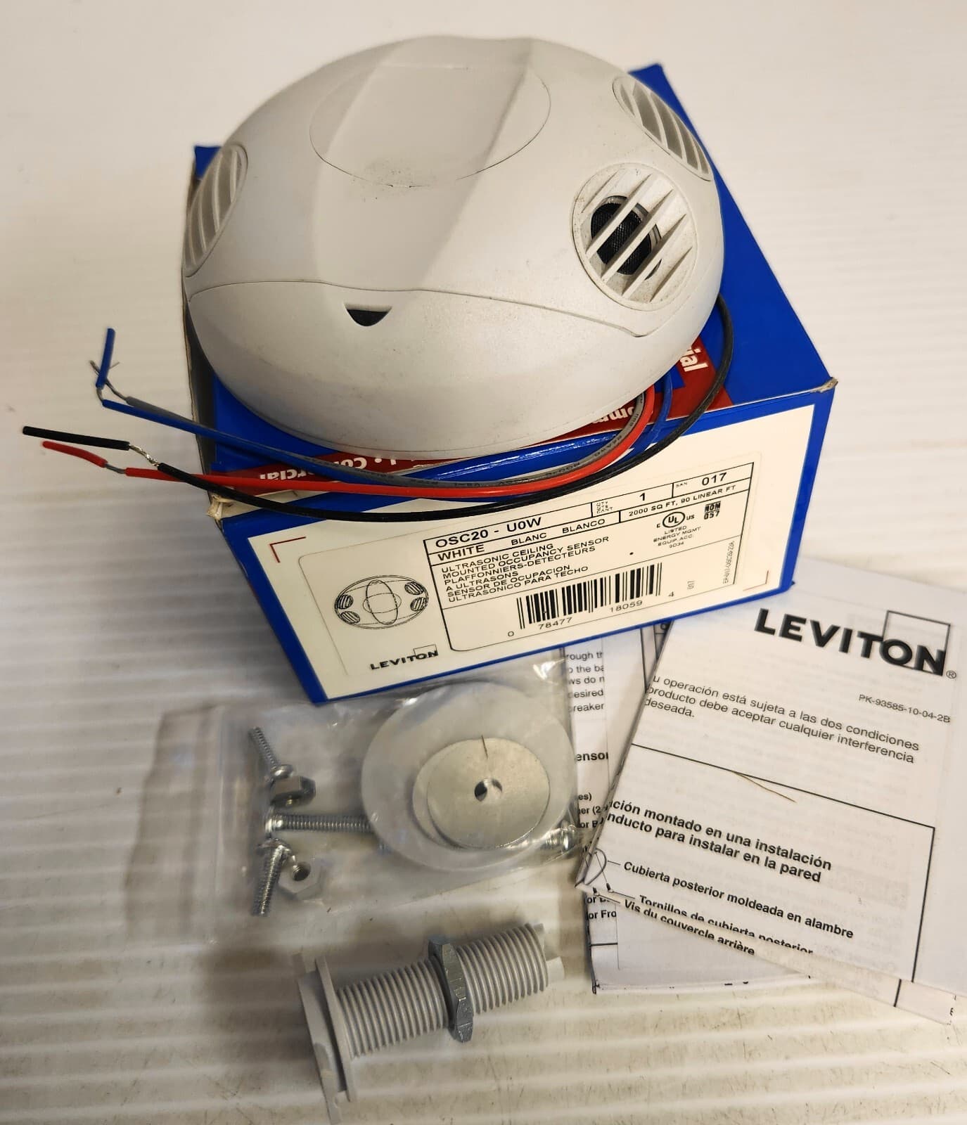 Leviton OSC20-UOW Ultrasonic Ceiling Sensor White