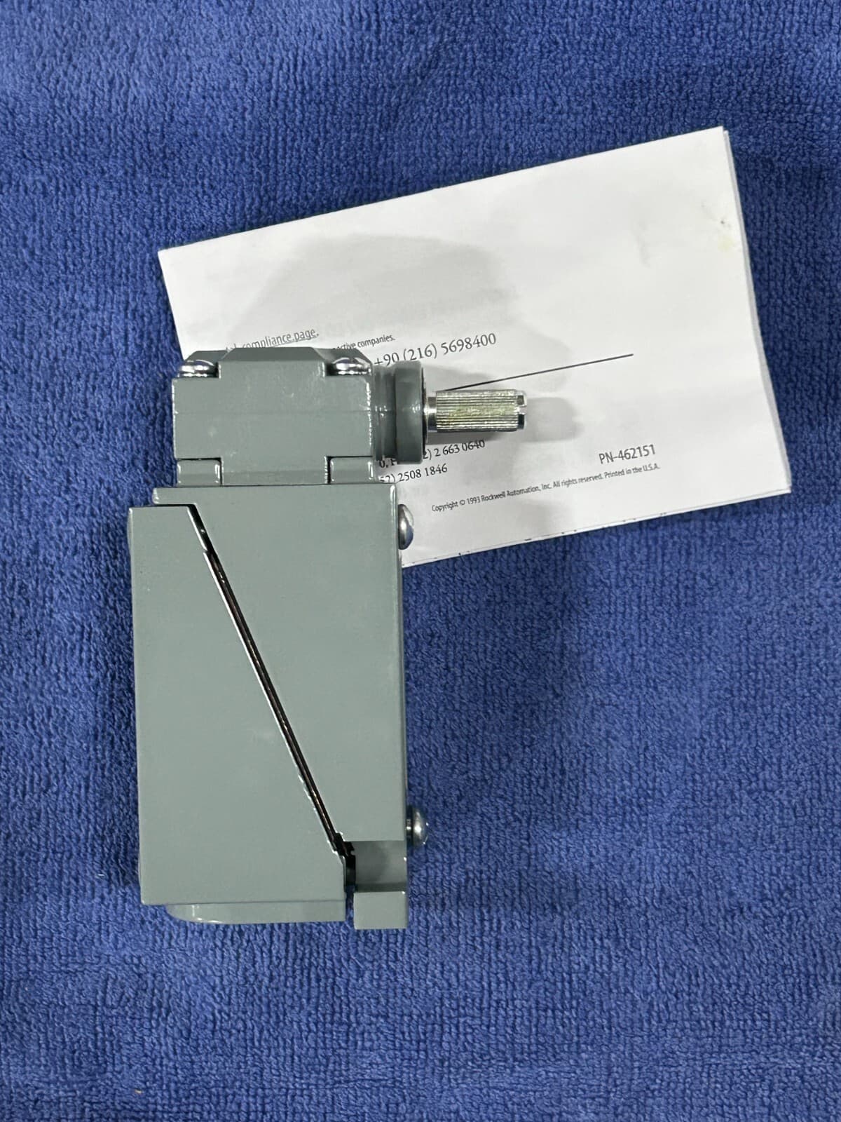 NEW - ALLEN BRADLEY 802T-AP, OILTIGHT LIMIT SWITCH (S-08) 3