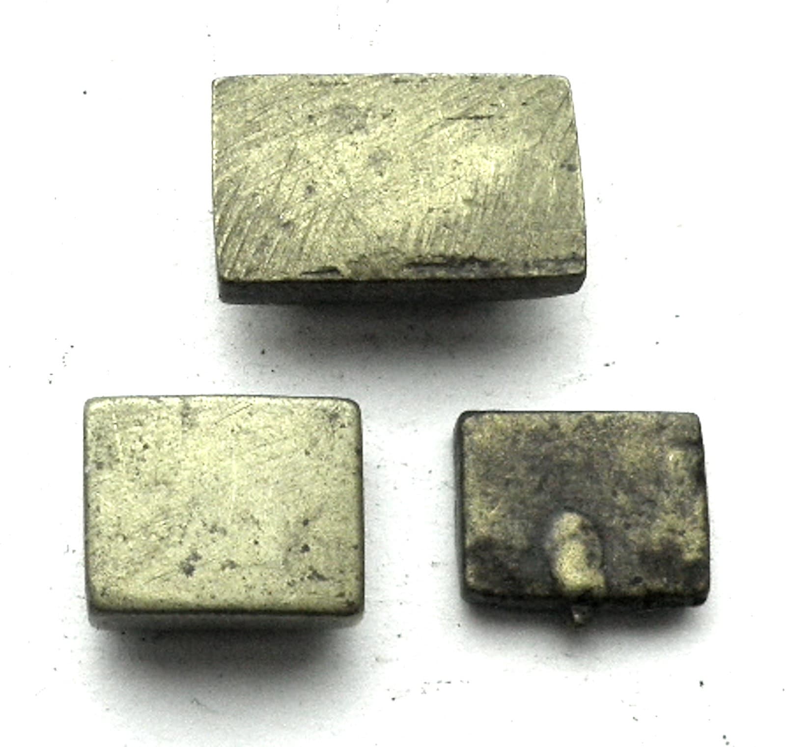 3 BRASS AFRICAN ASHANTI AKAN GEOMETRIC GOLD WEIGHTS 1400-1720 AD 19.4g. Lot 13 3