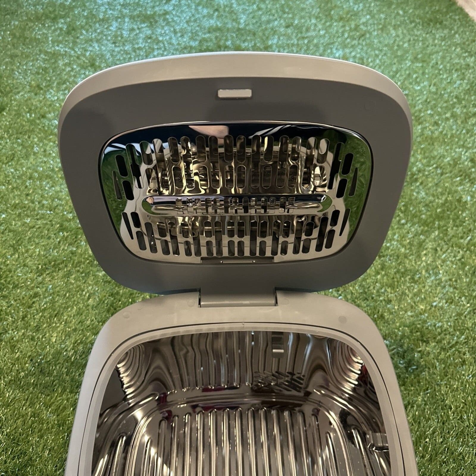 Baby Feel UV-6900 UV Sterilizer (Used - Mint Condition) Drying & Sterilization 6