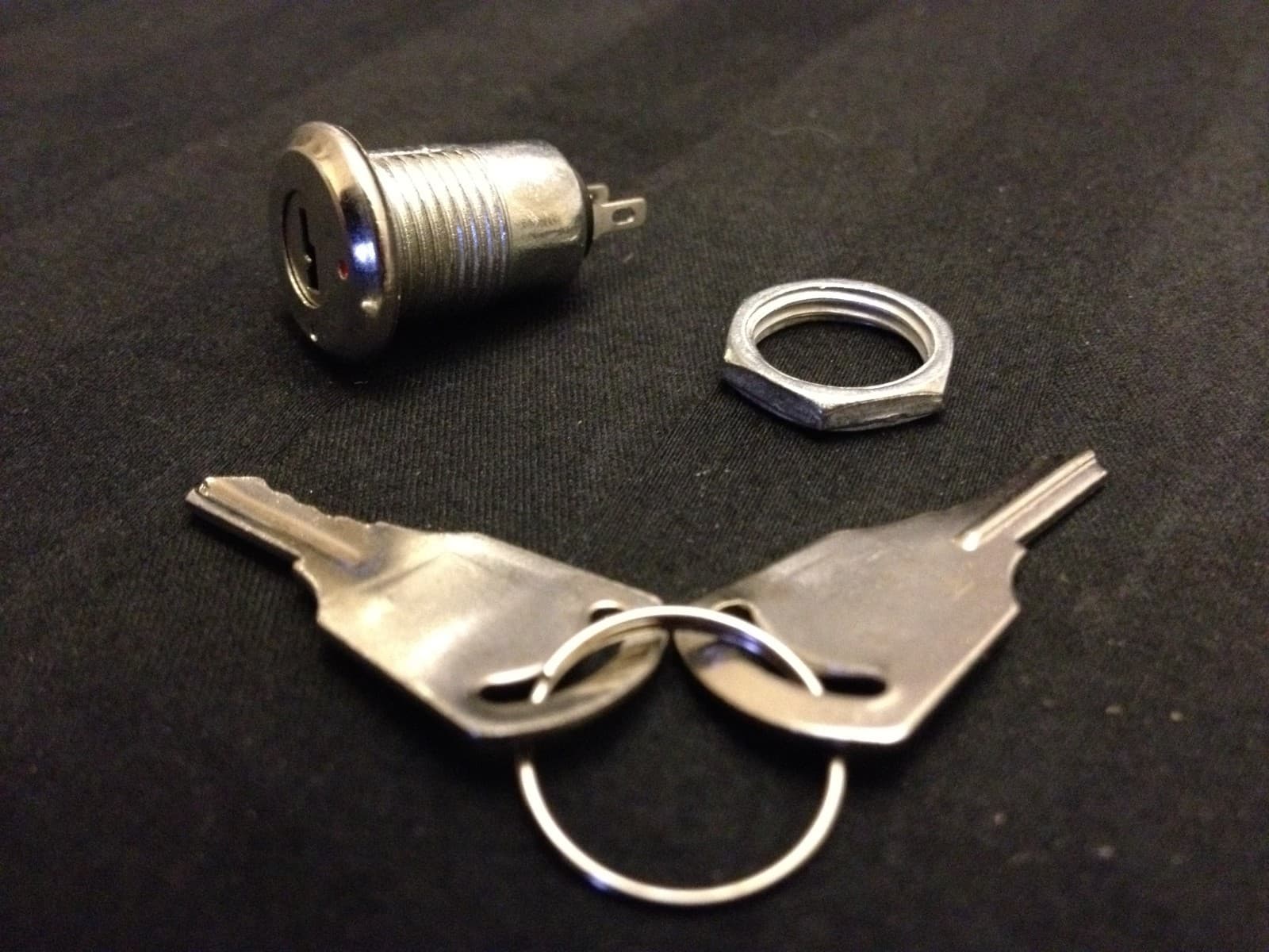 1x 1pcs ALL METAL Key Switch OFF ON Lock toggle lock security electronic b10 2