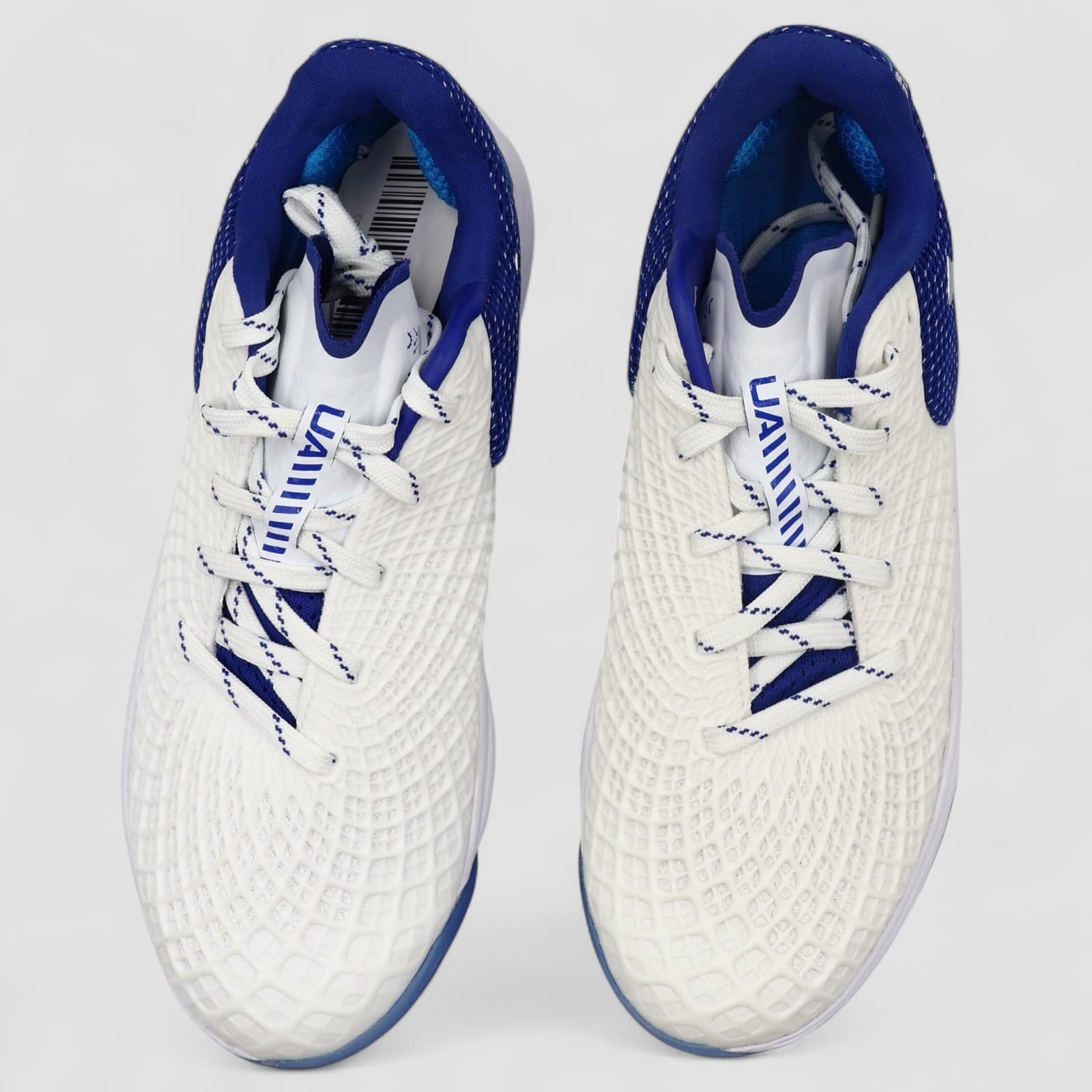 Under Armour Women's Glyde 2 MT Softball Cleats Shoes Size 8.5 3