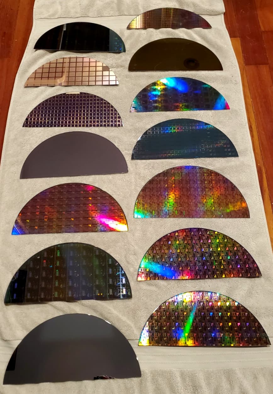 14 PC Lot Half Moon Silicon Semiconductor Lithography 300mm Wafer Slices Lot #BB 4