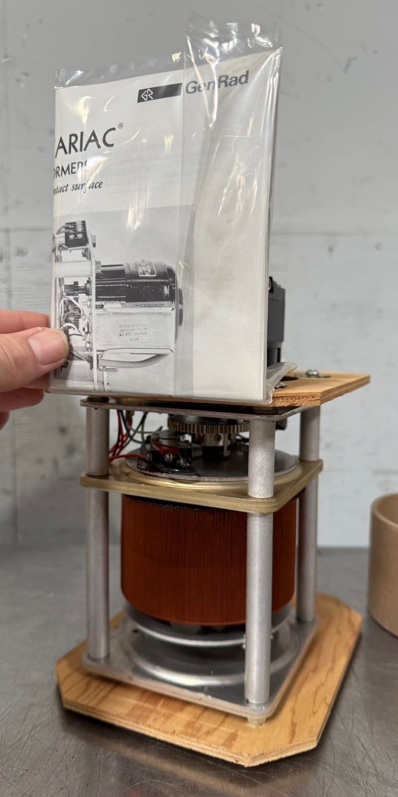 C198799 General Radio GenRad W5HBB VARIAC Servo Variable Autotransformer 240V 2A 5