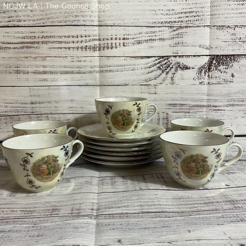 VTG. KAHLA Madonna Iridescent Cups And Saucers- SET OF 5 2