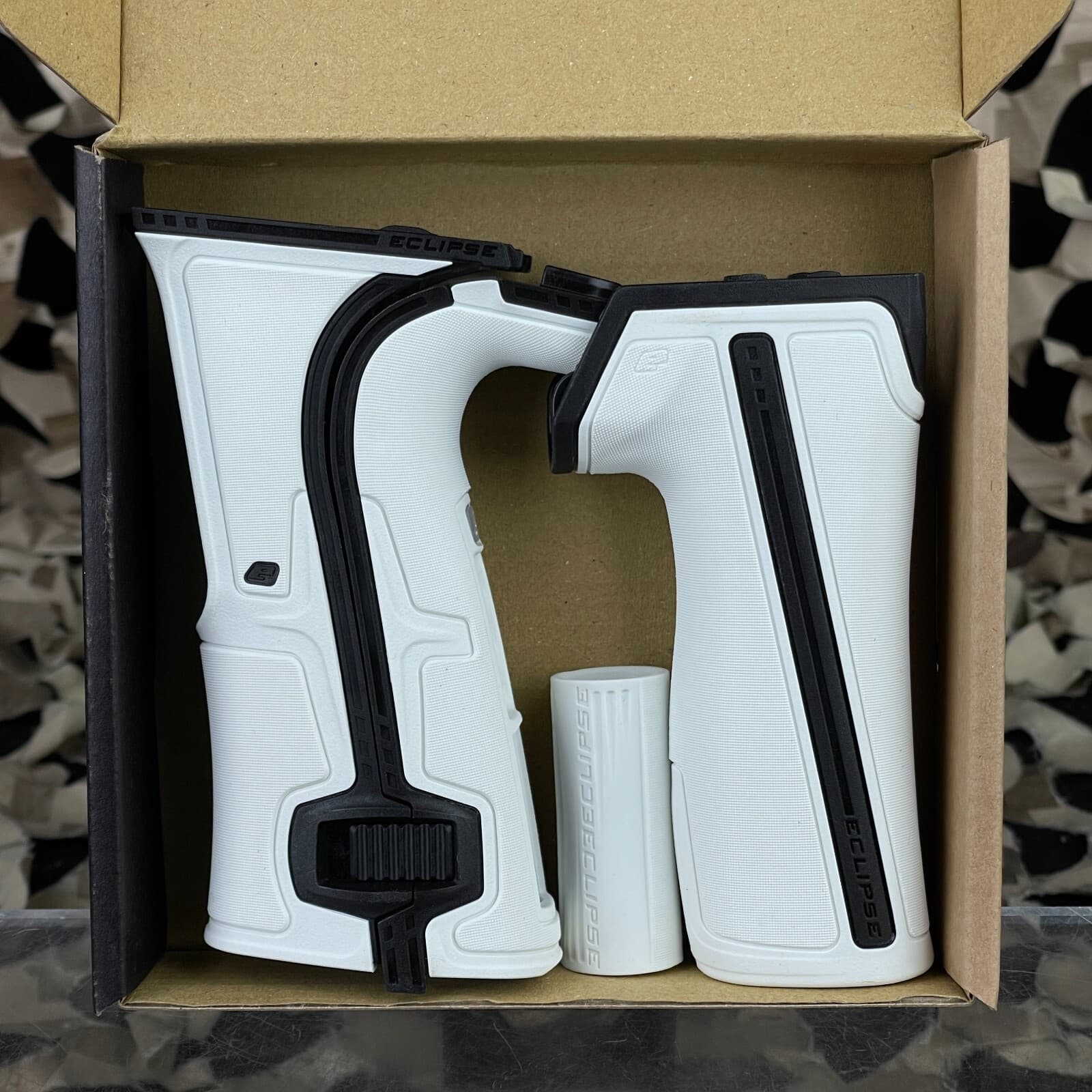 NEW Planet Eclipse Geo R5 Grip Kit - White 5