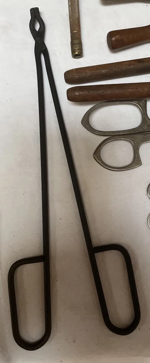 VINTAGE 20’s TO 50'S BARBER LOT OF SCISSORS/SHEARS & MISC. ITEMS - FROM ESTATE 5