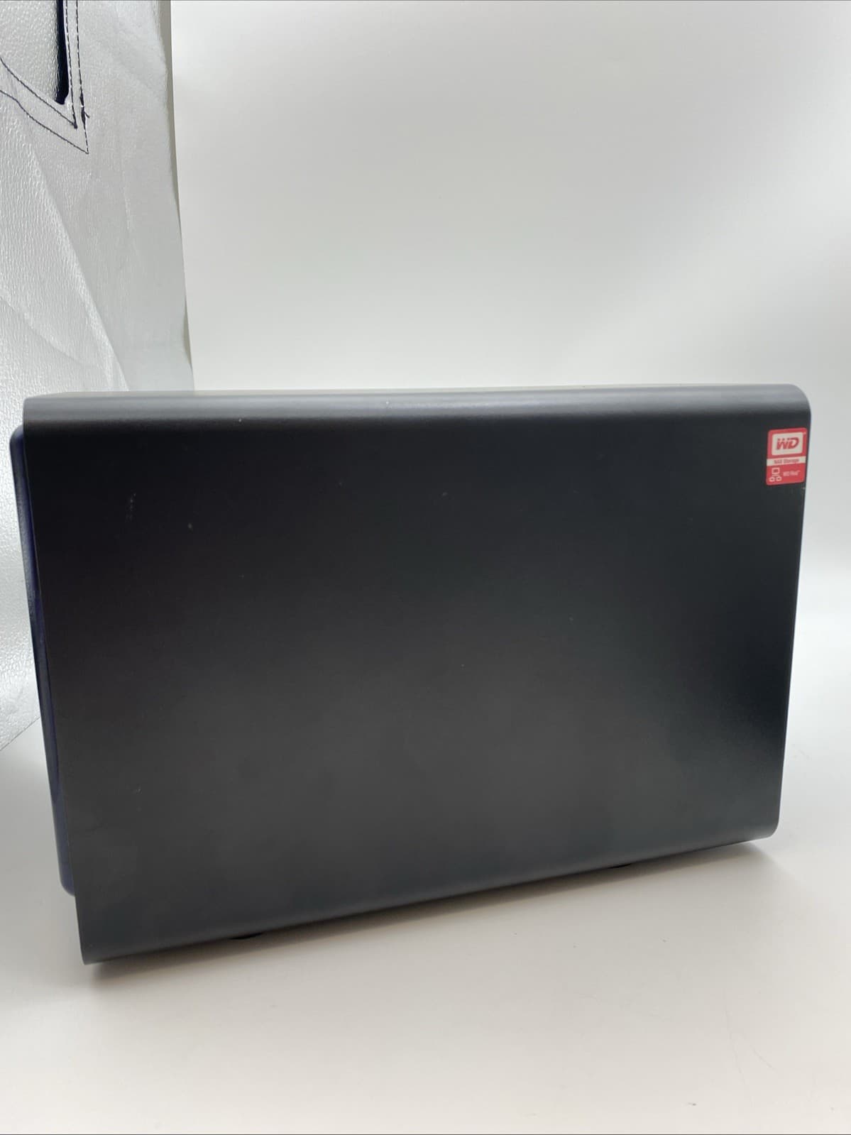 Drobo 5D (DRDR5-A) 5-Bay Direct Attached Storage DAS – USB 3.0 + Thunderbolt 2 4