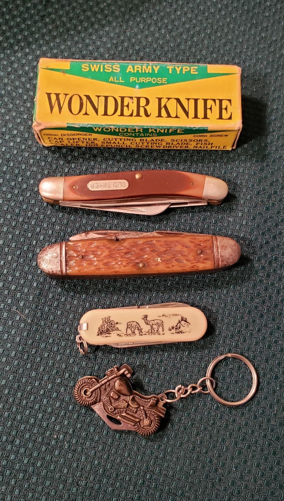 Vintage Lot of 5 Vintage Pocket Knives Camillus- Old Timer -Camillus + More!