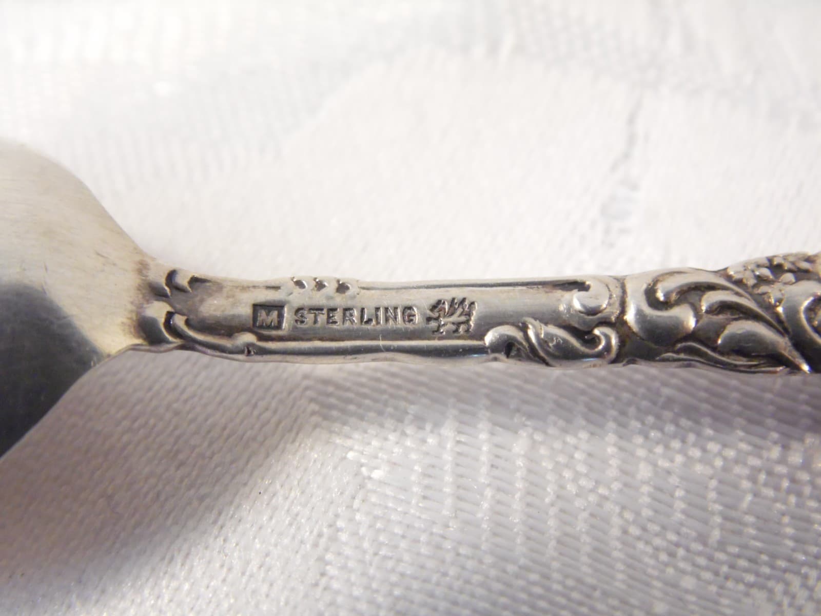 4 PIECES .925 SILVER SMALL SPOONS and FORK - 0.86 TROY OUNCES 4