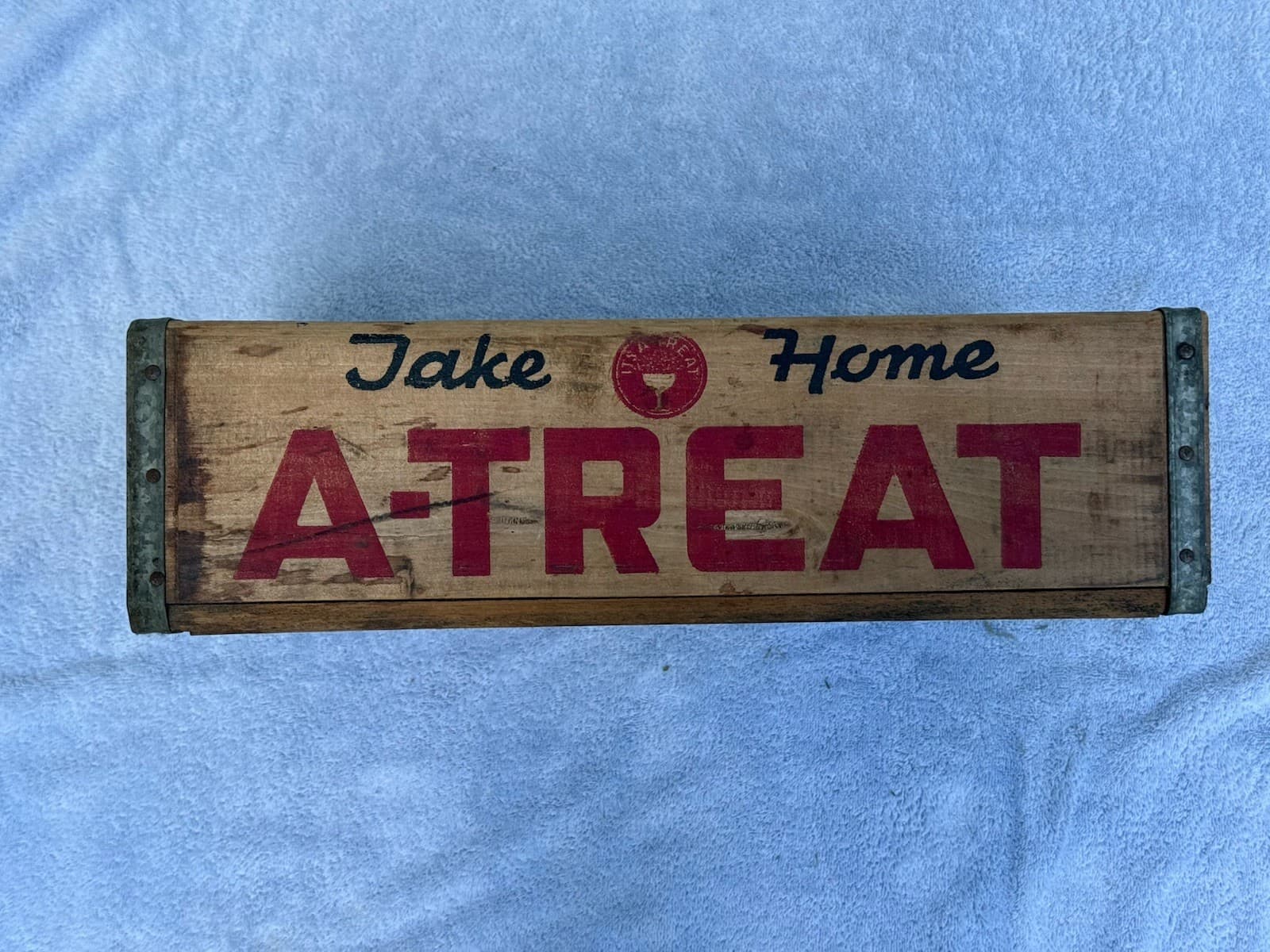 Vintage A -Treat Wooden Bottle Crate Case Allentown PA Soda Pop 4