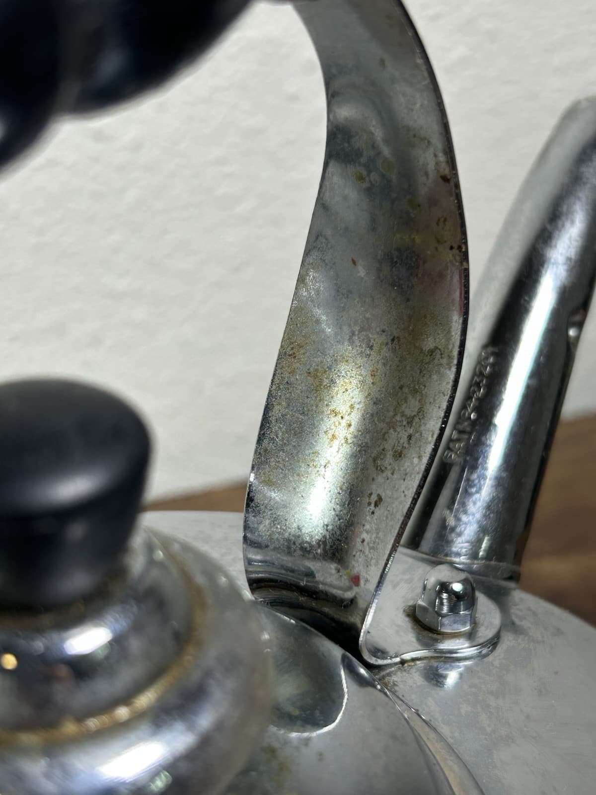 The SIMPLEX Patent Whistling Tea Kettle Solid Copper Chrome England Wood Handle 3