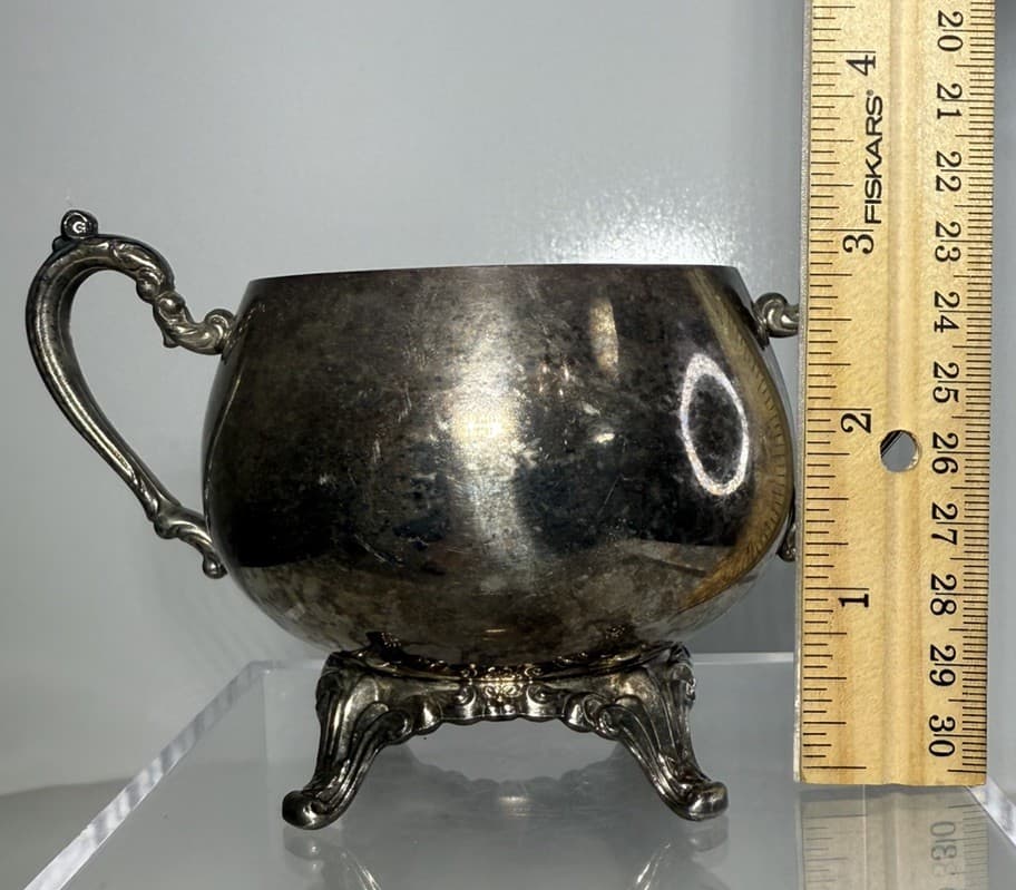 Oneida Vintage Silver-Plated Sugar Bowl 4