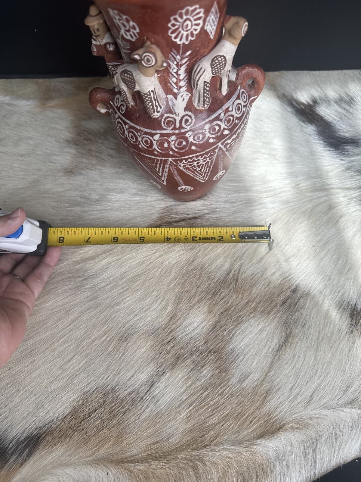 Peruvian Vase Handmade Terra Cotta Clay With 3-Dimensional Figurines 8" Tall 5