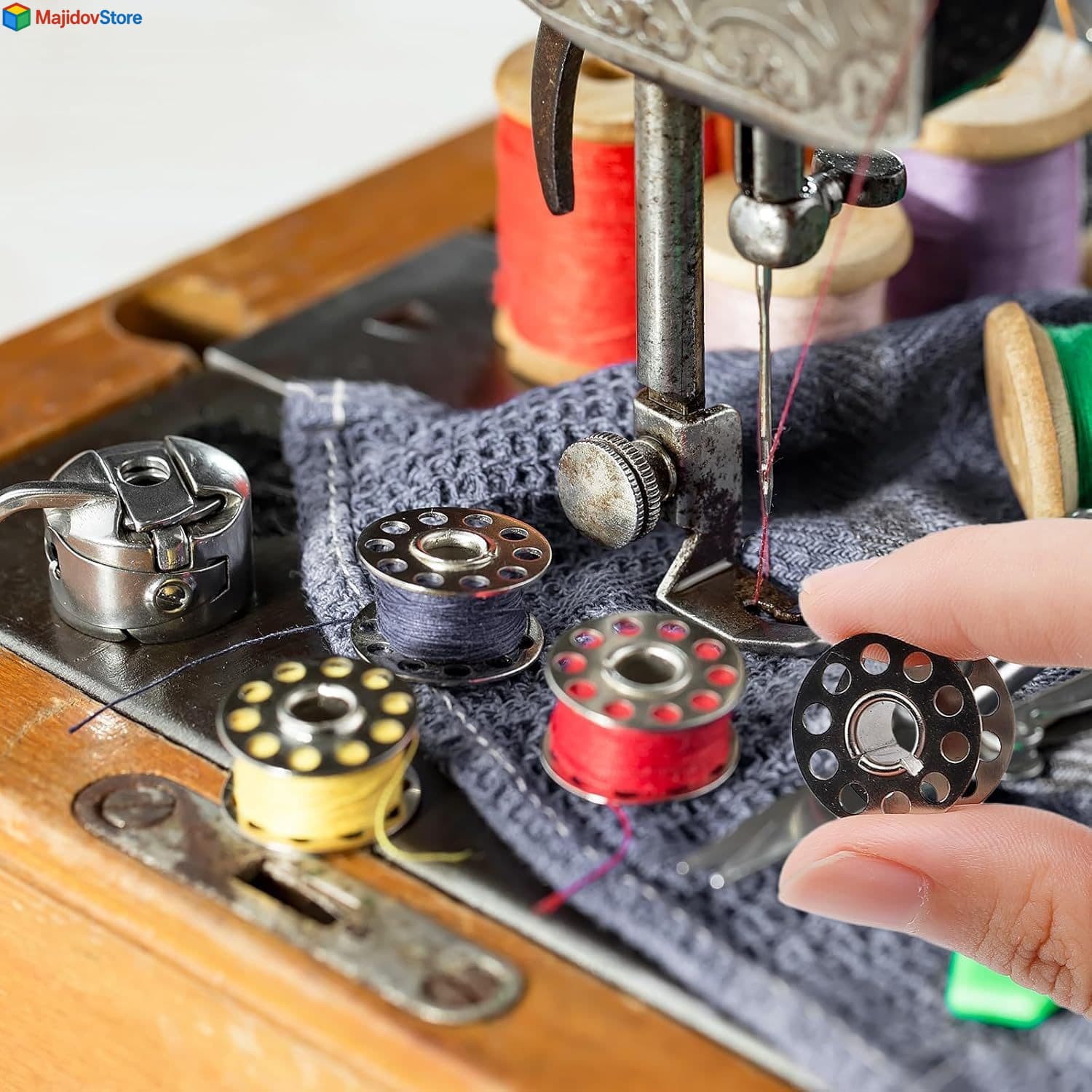 Metal Sewing Machine Bobbins, 28 PCS Universal Sewing Machine Bobbins  5