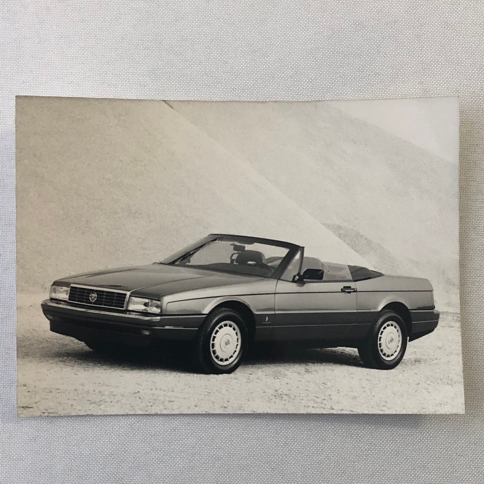 1987 Pininfarina Press Kit Ferrari F40 Alfa Romeo 164 Cadillac Allante Peugeot 4