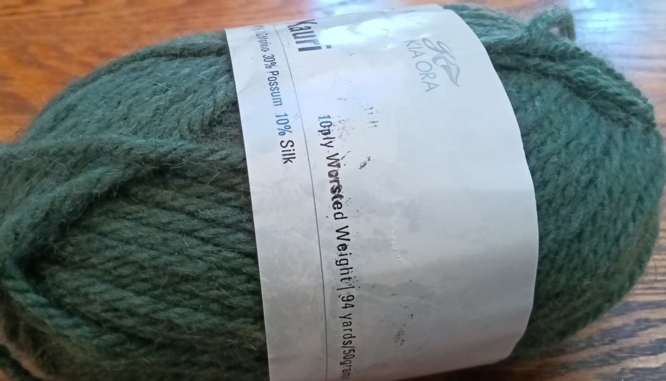 Zealana Kia Ora "Kauri" Yarn NZ Merino & Possum & Silk Yarn Green 50 grams 4
