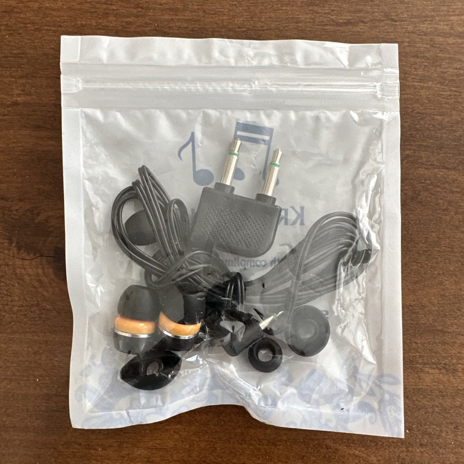 Singapore Airlines KrisWorld Headphones 2