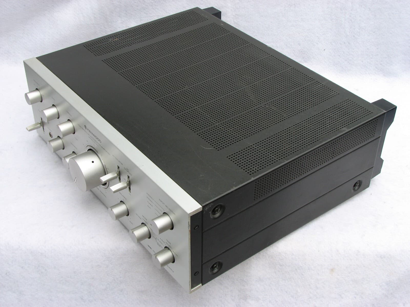 Kenwood KA601 amplifier 5