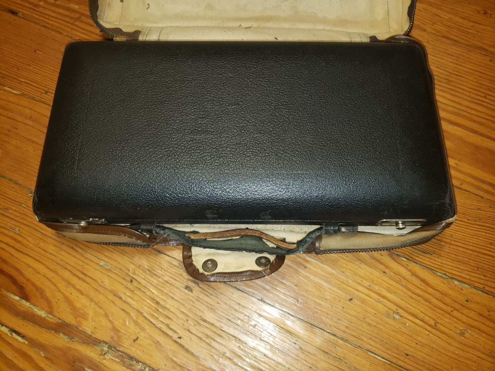 Vintage F. Loree Oboe Case W/ Zippered Cover! 2