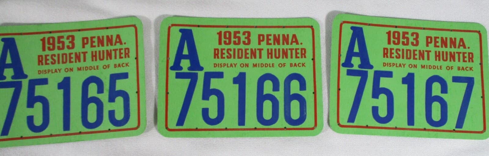 lot 17 1953 Pa Resident Hunting Licenses  Unissued Consecutive Numbers 5