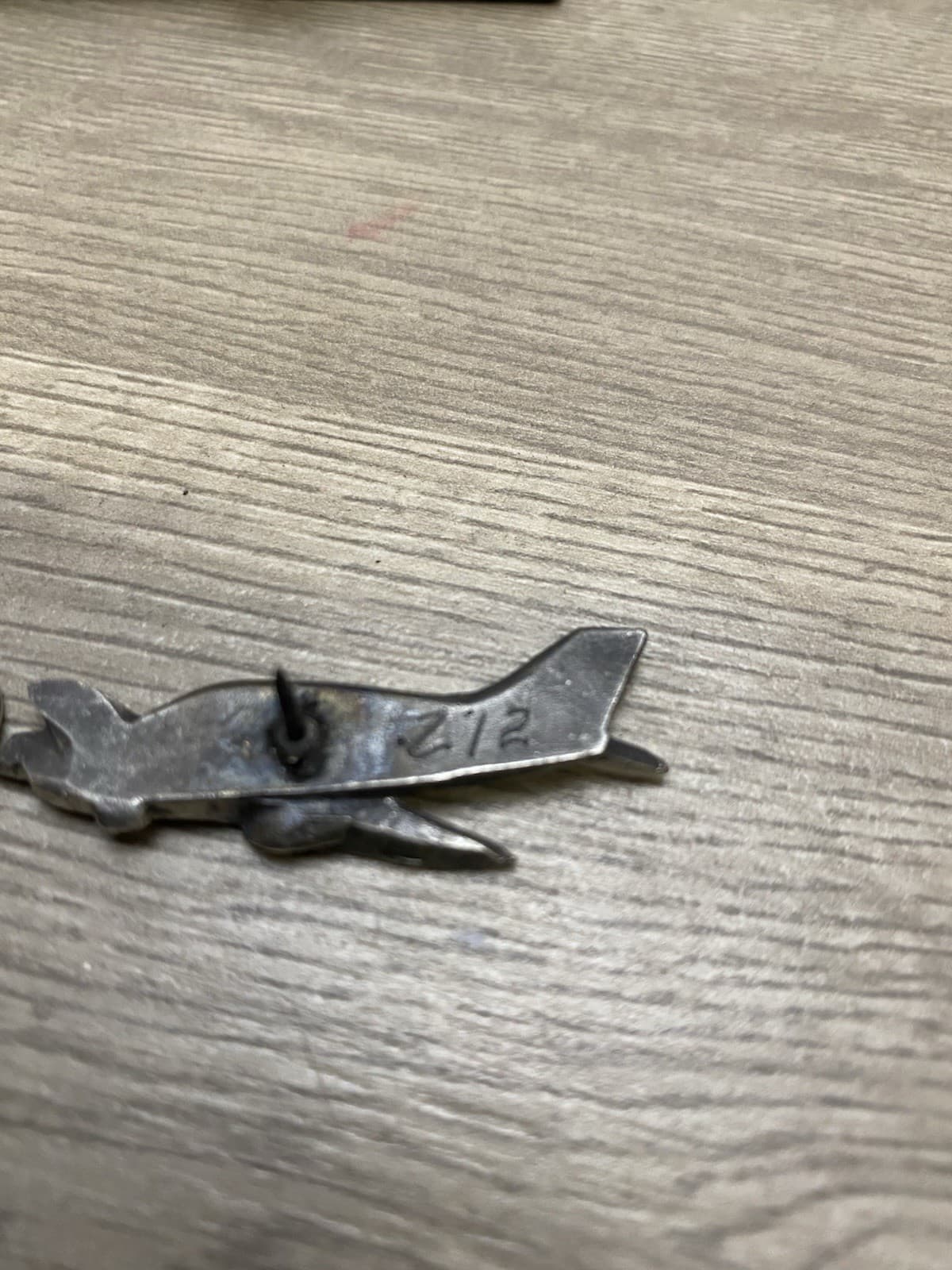 Pewter Piper Cherokee Warrior Aircraft Lapel Pin Vintage 4