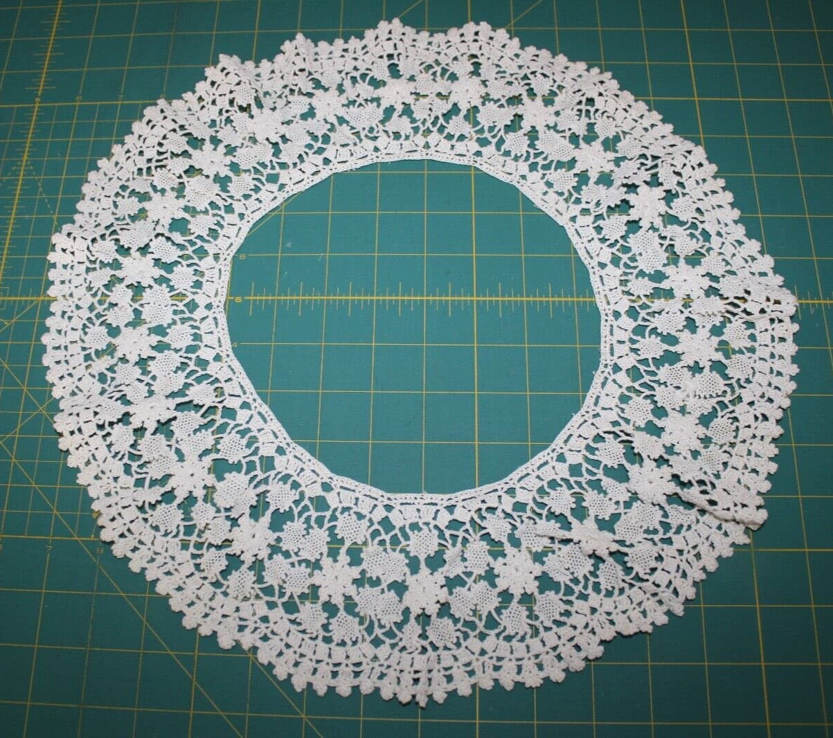 1900-20s Estate Antique Crochet 24" Circular Collar Hand Made Natural 4"w xlnt 2