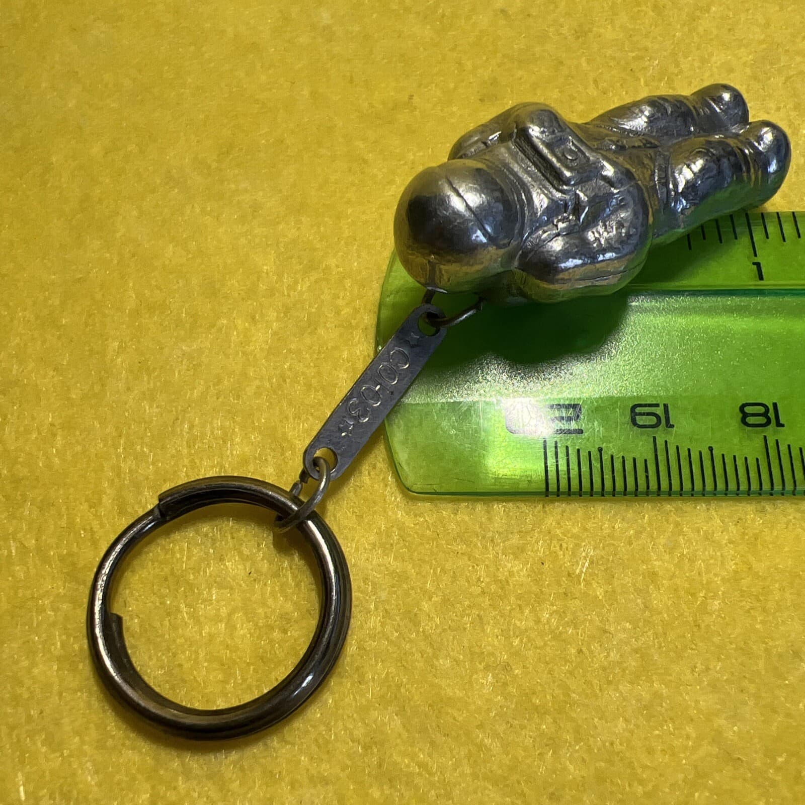 Keychain cosmonaut USSR Gagarin Space 6