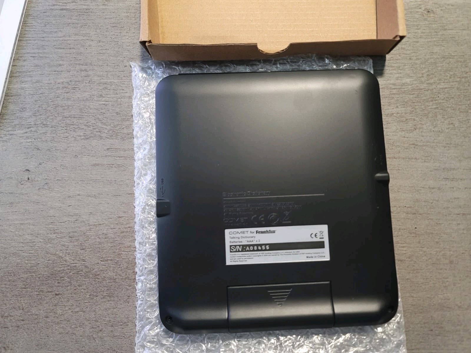 Franklin BES-2400 Digital Talking Dictionary, Bilingual Translator . OPEN BOX 5