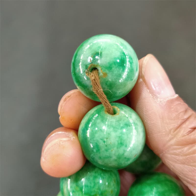 Collect Dried Jade, Green Iron Dragon Like Emerald Emerald Buddha Bead Bracelet 4