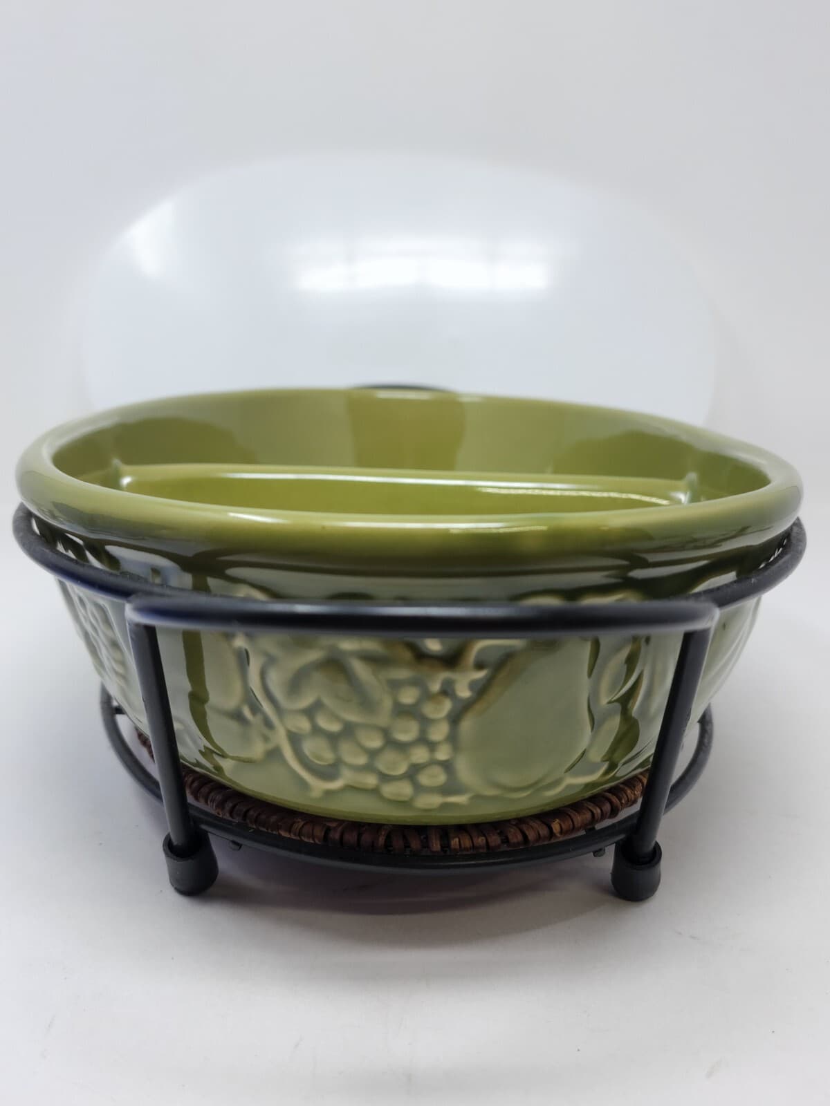 Temptations Green Divided Casserole Baking Dish With Lid & Stand Fruit Basket 6