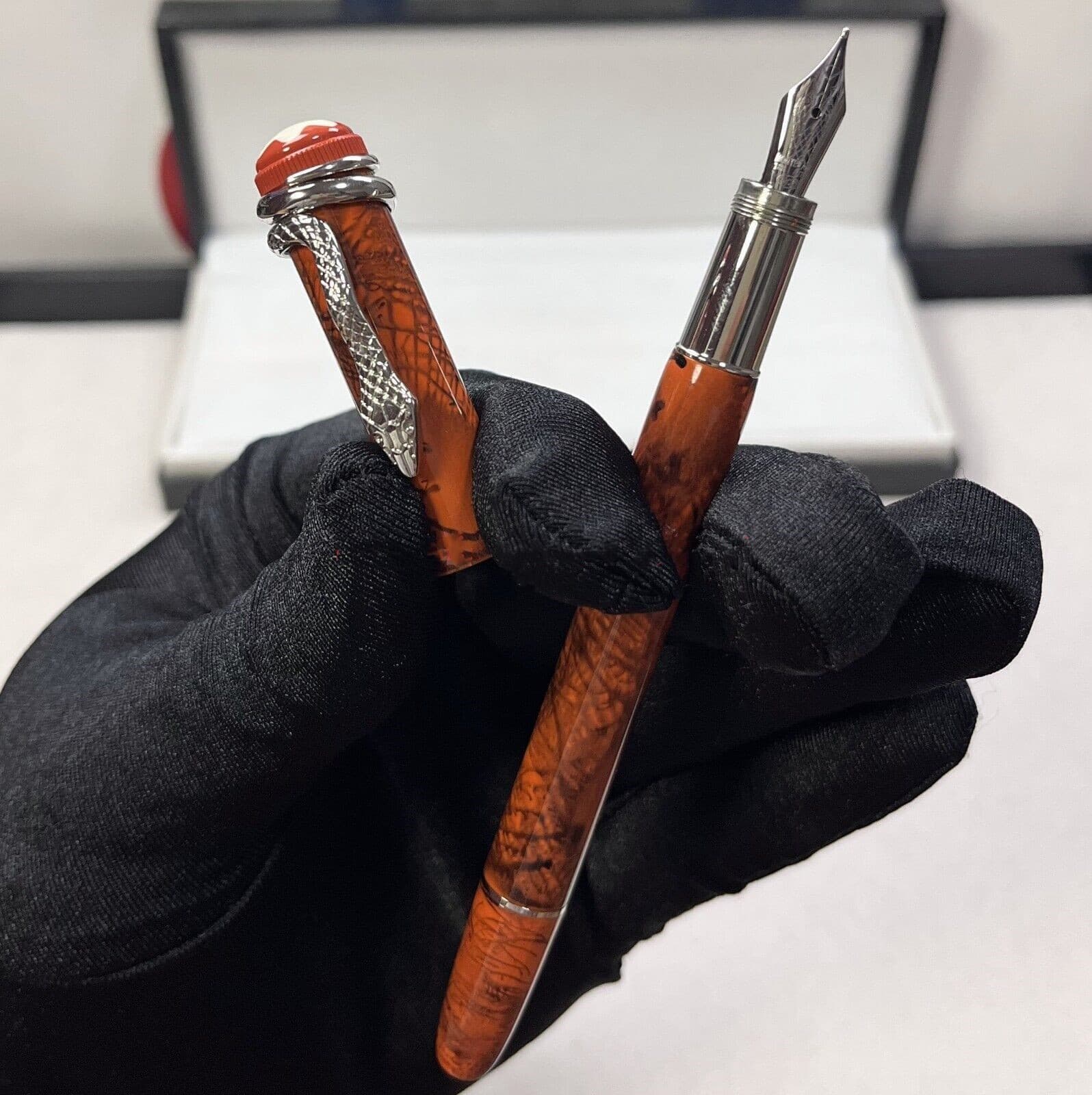 Perfect Snake Pens Series Marble Red-Silver Clip Fountain Pen 2