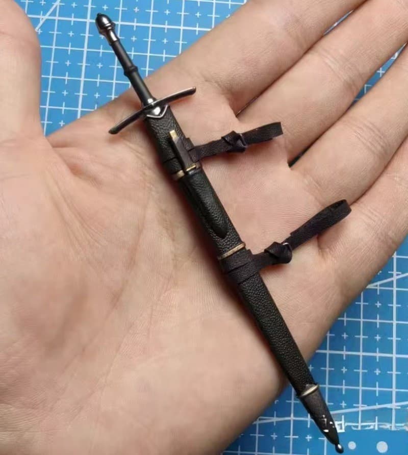 1/12 Scale Long Sword & Scabbard, Knife Model for 6" The King of The West  4