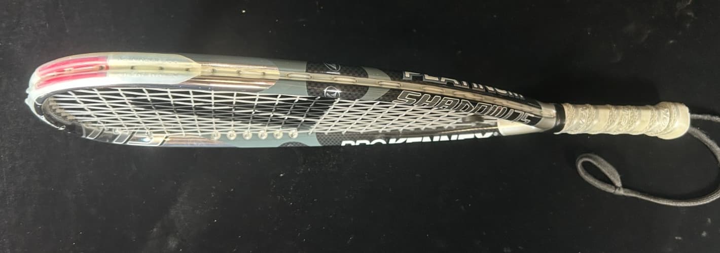 ProKennex Platinum shadow 175 Racket NICE!!!* 4