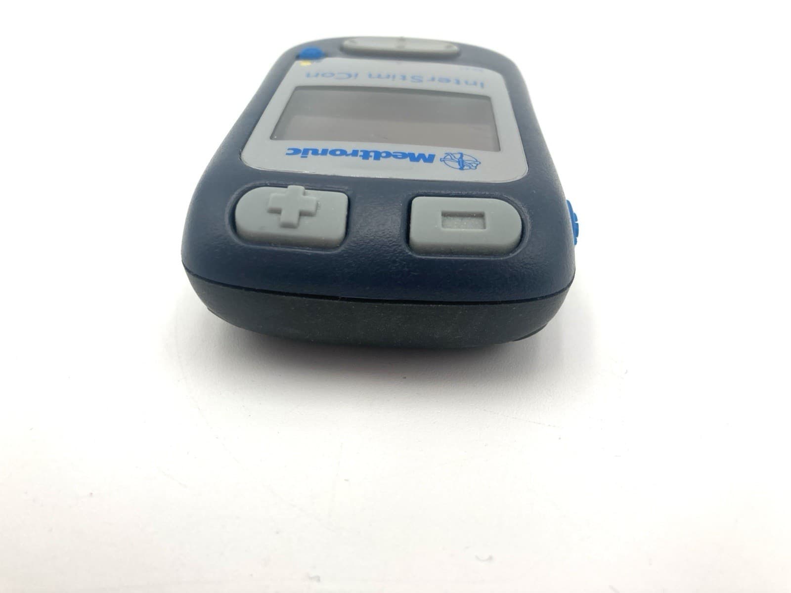 Medtronic InterStim iCon 3037 Patient Programmer Powers On 6