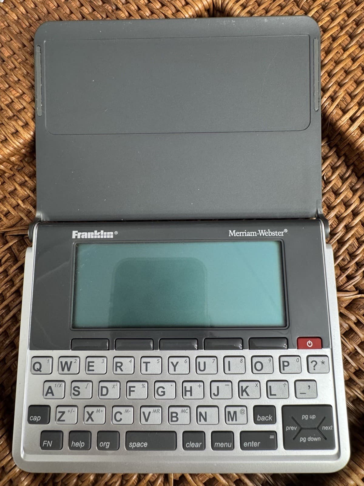 Franklin Merriam Webster Electronic Pocket Dictionary MWD-1490 Tested-Works!