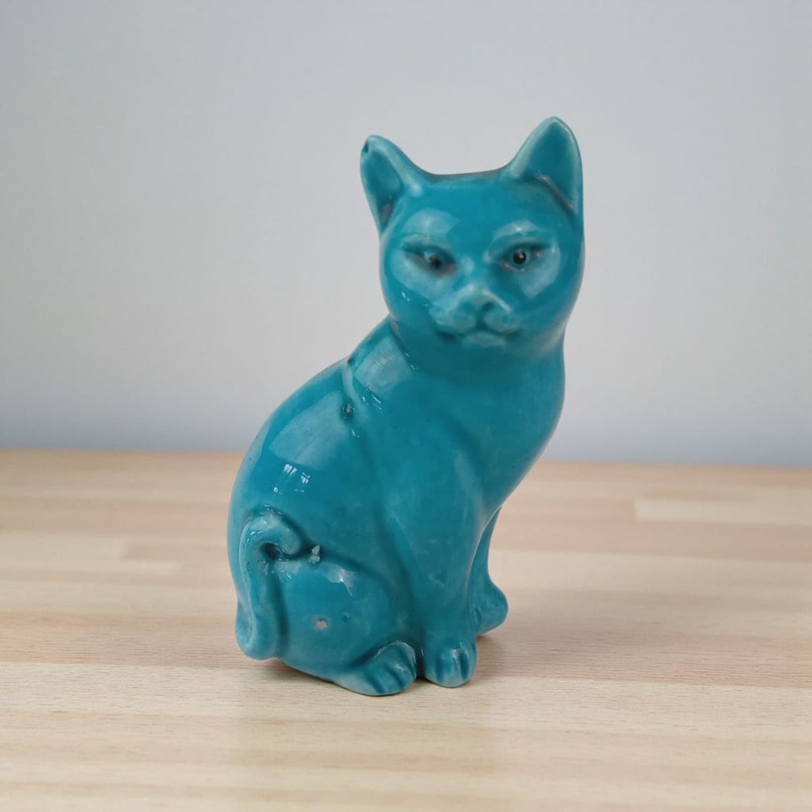 Vintage Antique Chinese Export Turquoise Glazed Glaze Porcelain Sitting Cat