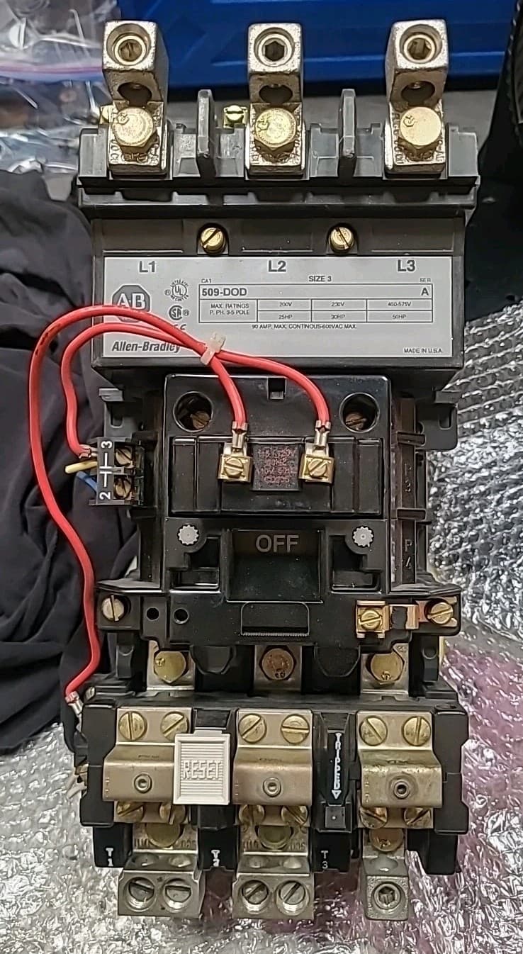AB Allen Bradley 509-DOD Size 3 Motor Starter 120V Coil 90A 50 HP Ser A 509-D0D