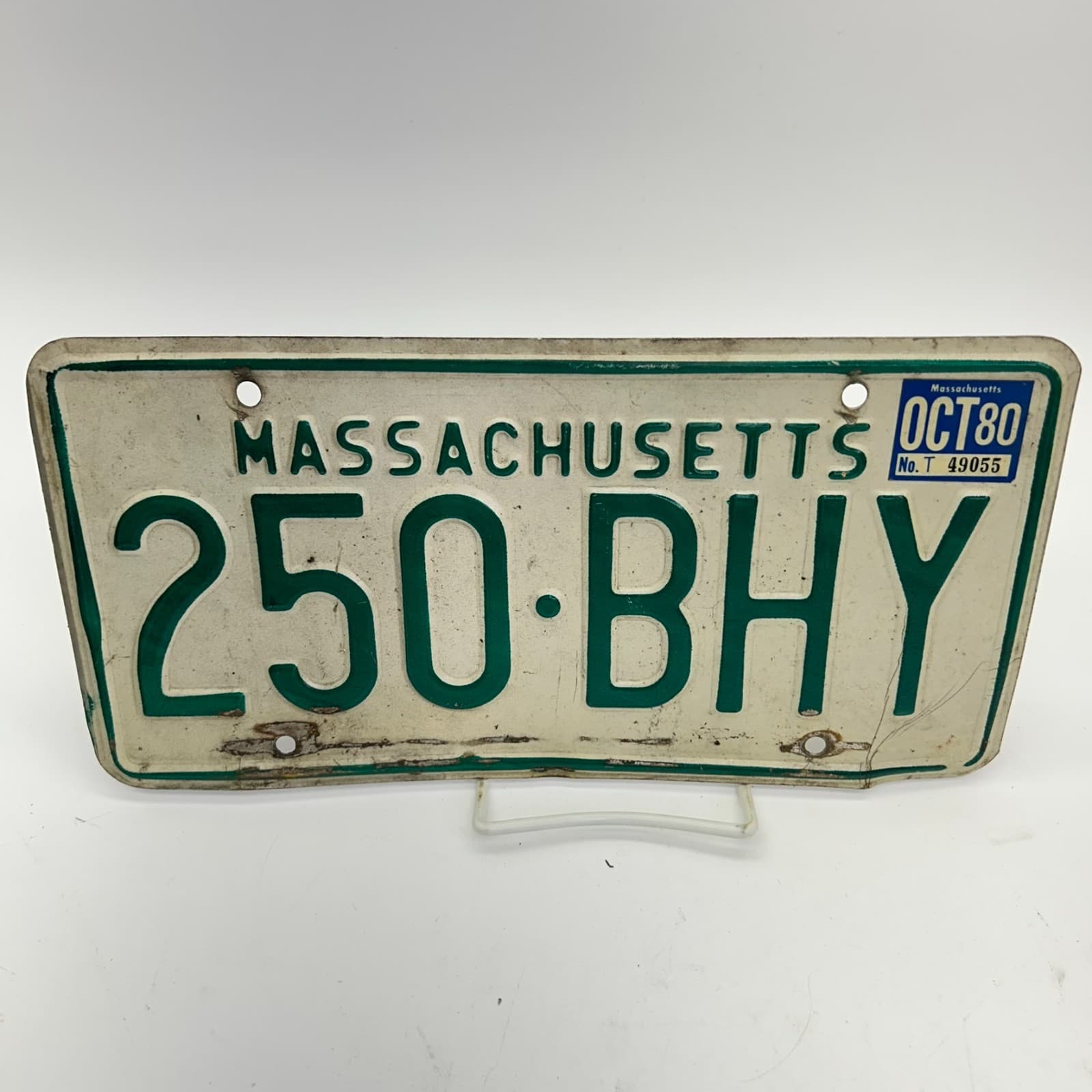Massachusetts MA 1980 License Plate Tag Vintage Mass Green White 250 BHY