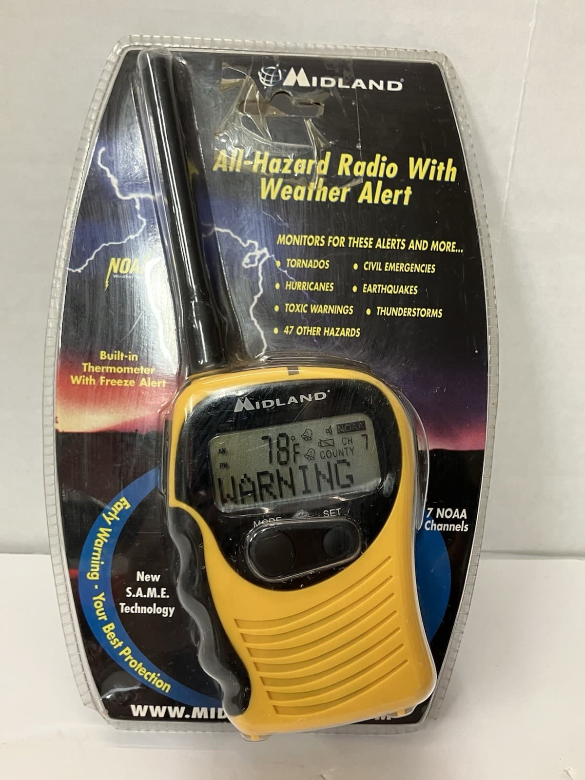 Midland 74-250C Handheld NOAA All-Hazard Radio With Weather Alert 7 Channels