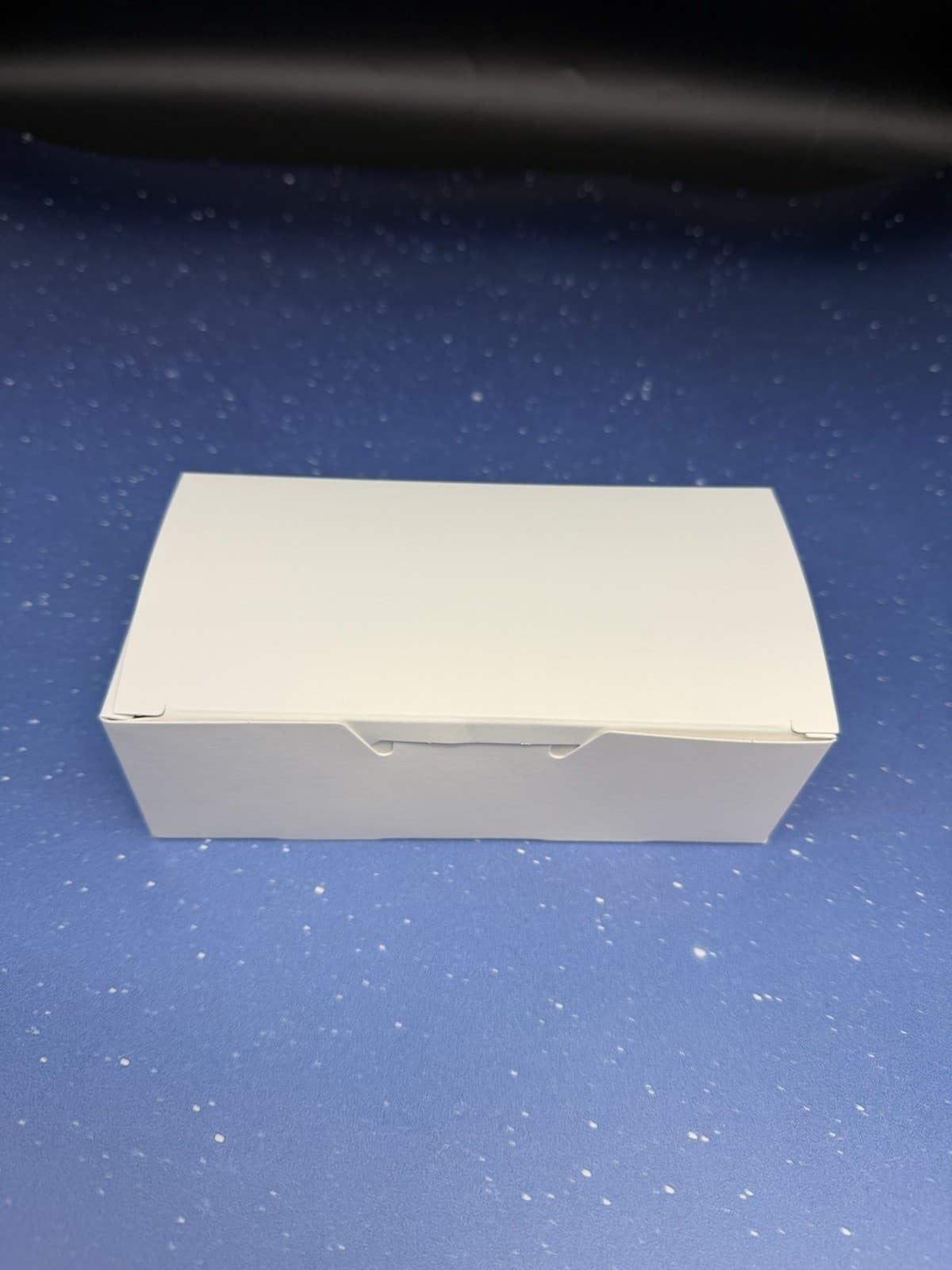 1080 1/2 LB White Folding Candy Box - case of 497 - 5 7/8 x 2 7/8 x 2 inch