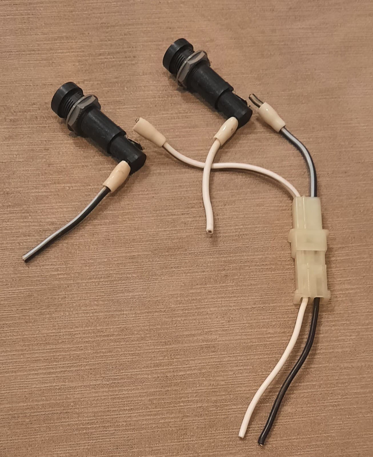 VTG Optical Lensmeter Manual, OEM Lensmeter Fuse & Holder (2) for Model #LM-25D