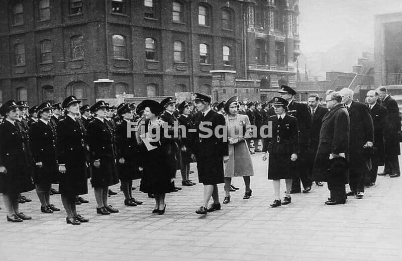 WW2 Picture Photo Queen Elizabeth reviews firewomen 8129