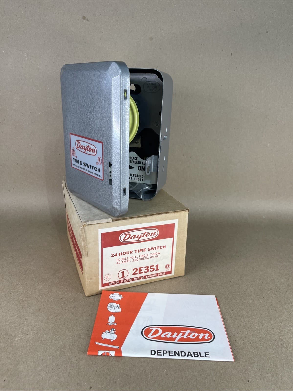 Dayton Time Switch Box Model 2E351 Electric Timer W Manual